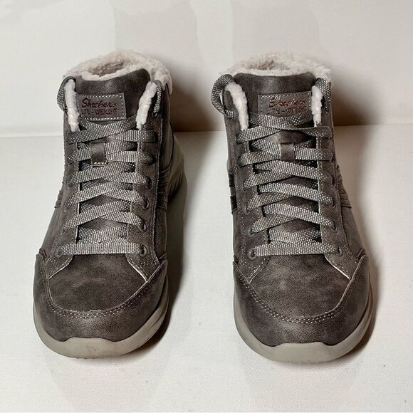 Skechers Ultra Flex Metallic Overlay Sneaker Boots - Picture 4 of 4